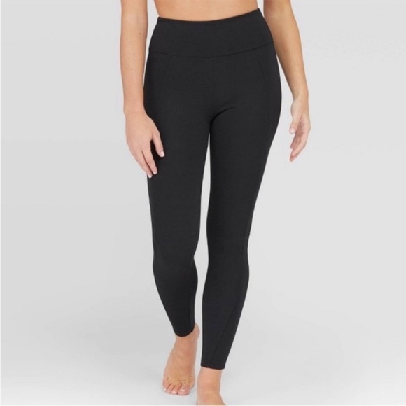 Assets by Spanx Black Leggings - Picture 1 of 6